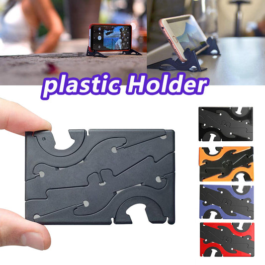 Foldable triangular card holder