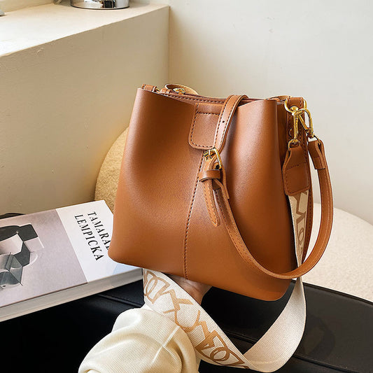 French Minority Design Simple Wide Shoulder Strap Bucket Bags Female